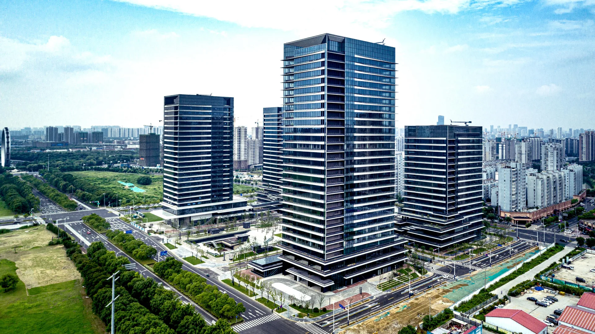 Changzhou Financial Plaza facade project